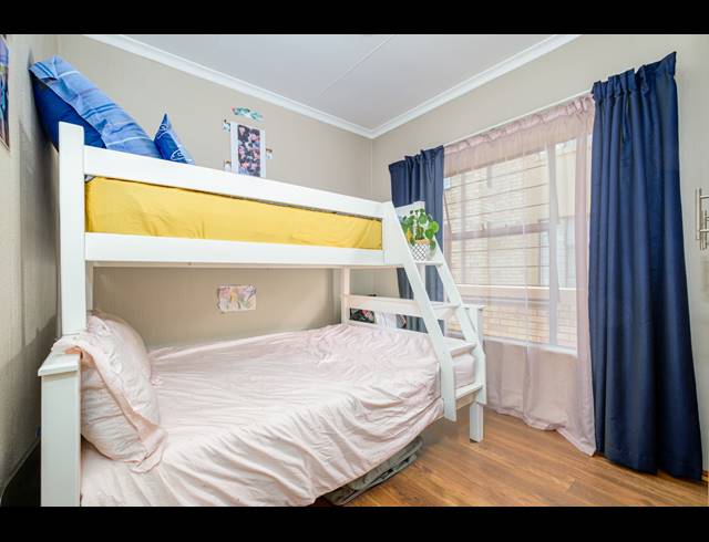 2 BEDROOM TOWNHOUSE FOR SALE IN BERGBRON